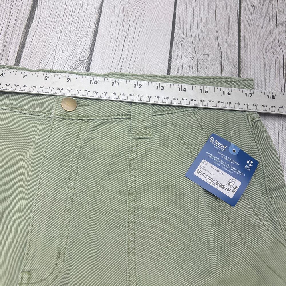Arizona Women's High-Rise Straight Cargo Green Pant-Juniors Size 13 - Picture 3 of 10